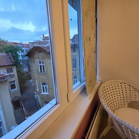 Lov3 1br By Bulgarianhomes * Sofie